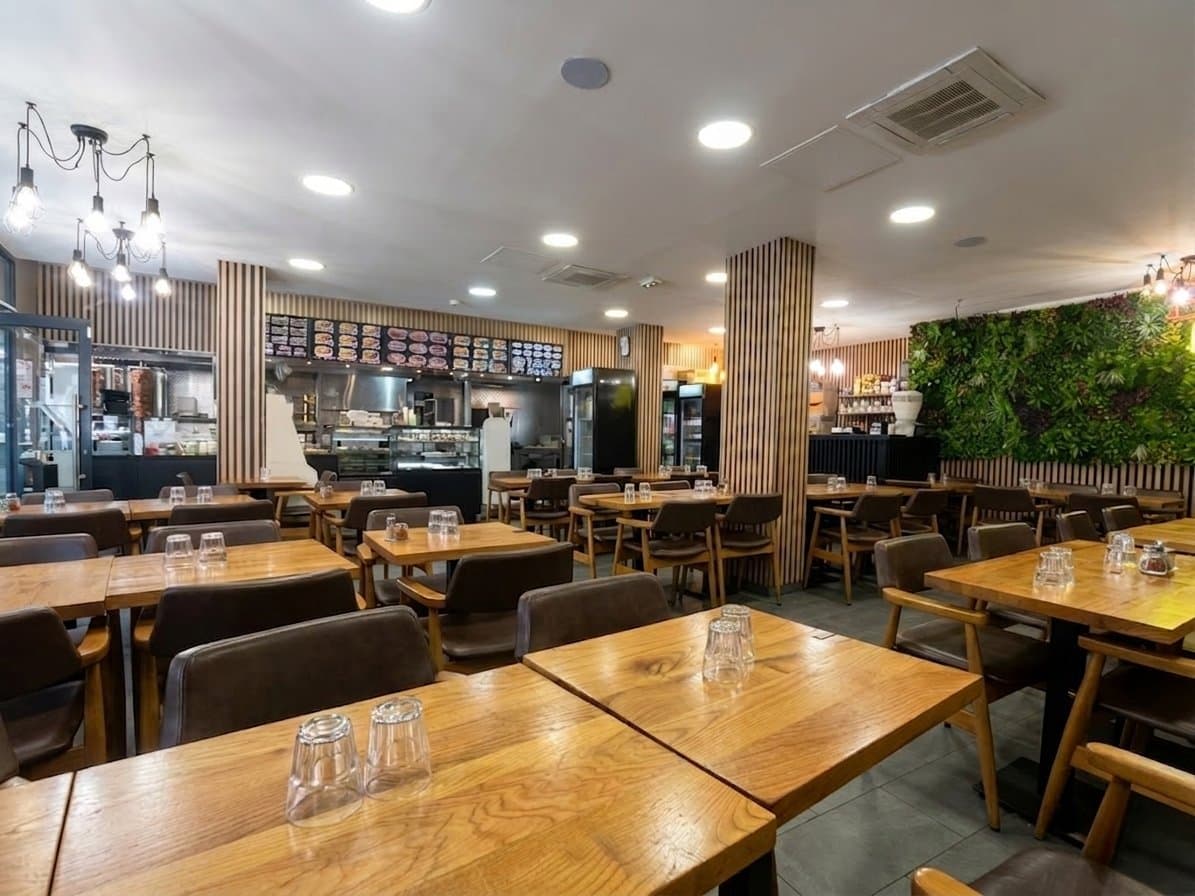 Salle du restaurant Bondy Grill